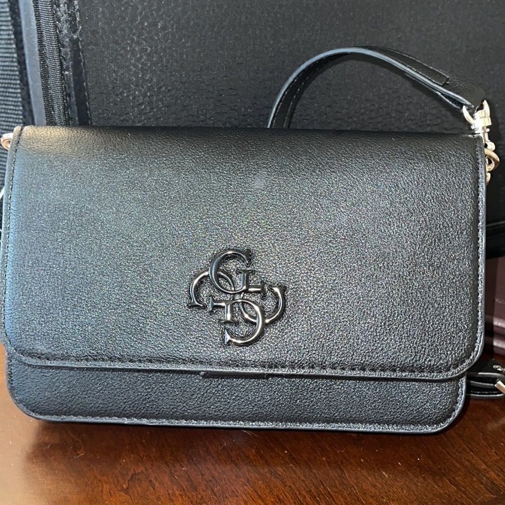 Noelle Flap Organizer black Crossbody